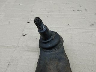 bontott VW TOUAREG Bal első Alsó Lengőkar