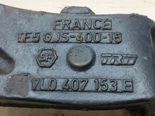 bontott VW TOUAREG Bal első Alsó Lengőkar