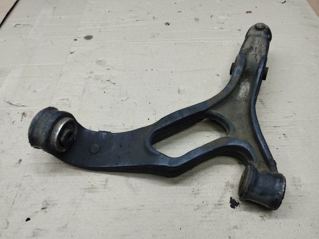 bontott VW TOUAREG Bal első Alsó Lengőkar