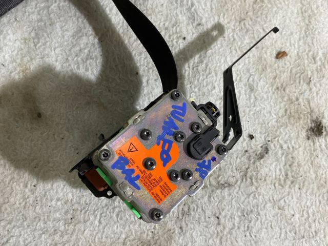 bontott VW TOUAREG Bal első Biztonsági Öv