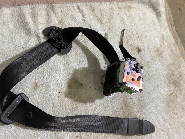 bontott VW TOUAREG Bal első Biztonsági Öv