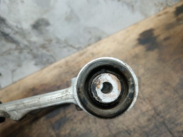 bontott VW TOUAREG Bal első Felső Első Lengőkar