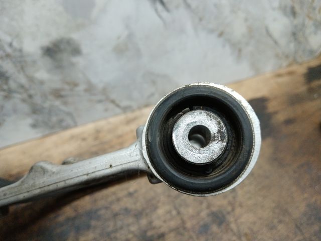 bontott VW TOUAREG Bal első Felső Első Lengőkar