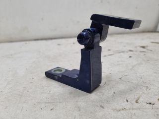 bontott VW TOUAREG Bal első Felső Zsanér