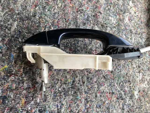 bontott VW TOUAREG Bal első Külső Kilincs