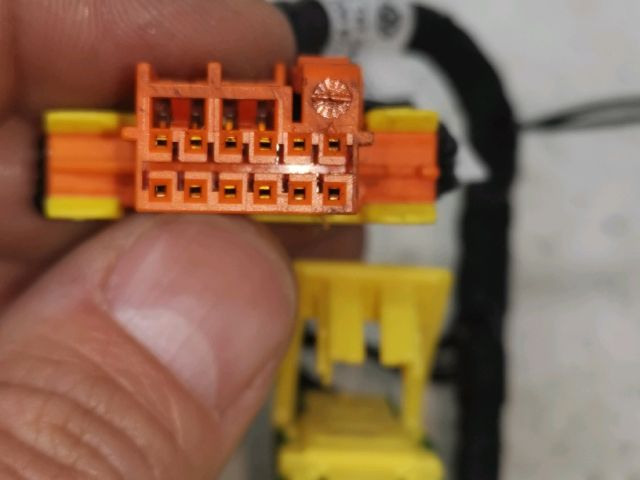 bontott VW TOUAREG Bal első Légzsák Csatlakozó