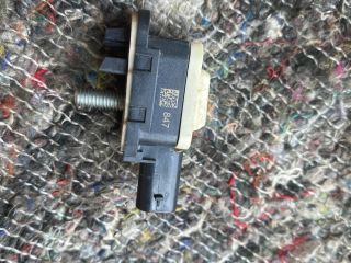 bontott VW TOUAREG Bal első Légzsák érzékelő