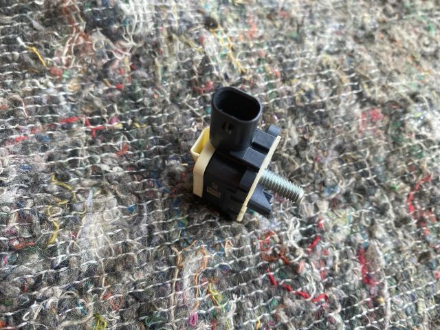 bontott VW TOUAREG Bal első Légzsák érzékelő