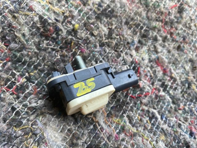 bontott VW TOUAREG Bal első Légzsák érzékelő