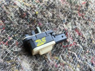 bontott VW TOUAREG Bal első Légzsák érzékelő