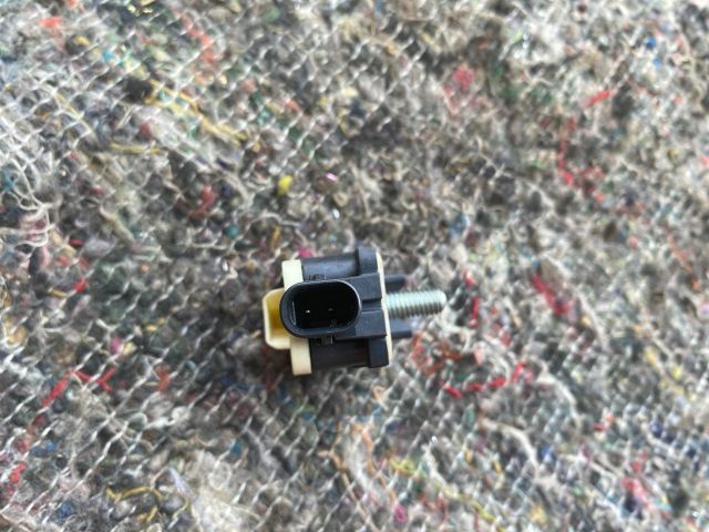 bontott VW TOUAREG Bal első Légzsák érzékelő