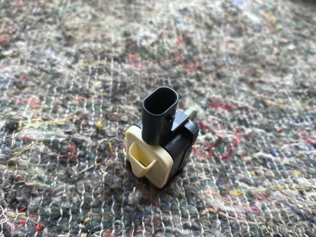 bontott VW TOUAREG Bal első Légzsák érzékelő