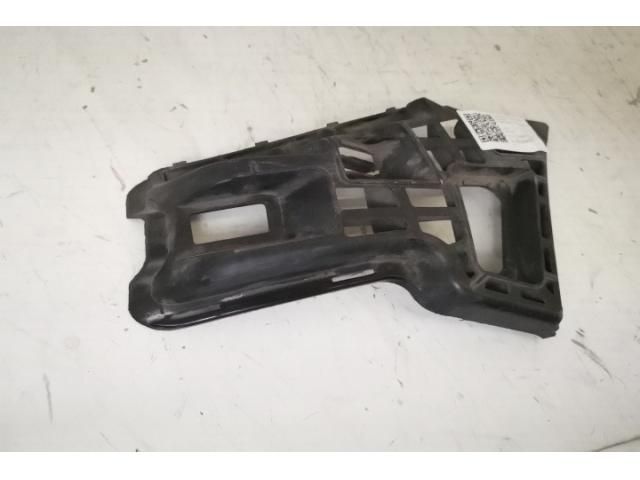 bontott VW TOUAREG Bal első Lökhárító Tartó (Műanyag)