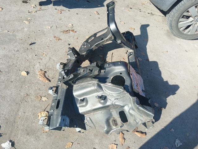 bontott VW TOUAREG Bal első Negyed Karosszéria Csomag