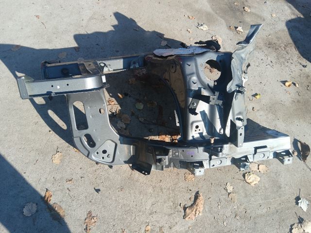 bontott VW TOUAREG Bal első Negyed Karosszéria Csomag