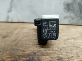 bontott VW TOUAREG Bal első Oldal Ütközés Érzékelő