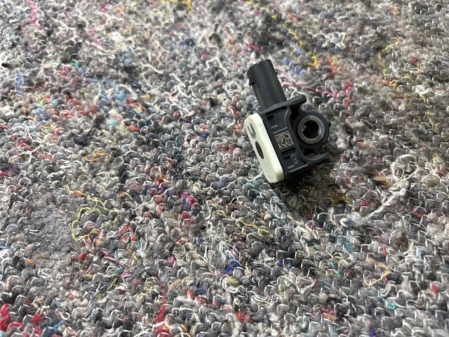 bontott VW TOUAREG Bal első Oldal Ütközés Érzékelő