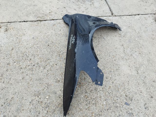 bontott VW TOUAREG Bal első Sárvédő