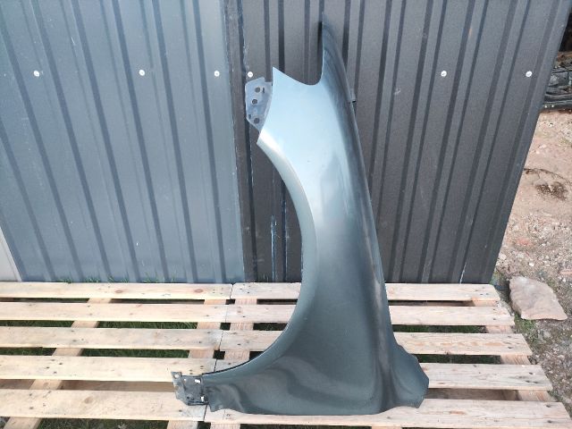 bontott VW TOUAREG Bal első Sárvédő