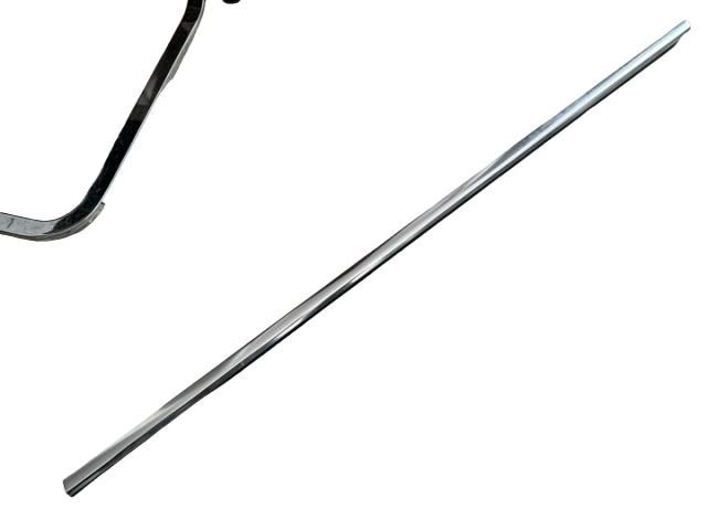 bontott VW TOUAREG Bal első Vízlehúzó Gumicsík