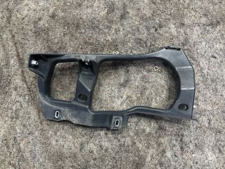 bontott VW TOUAREG Bal Fényszóró Tartó