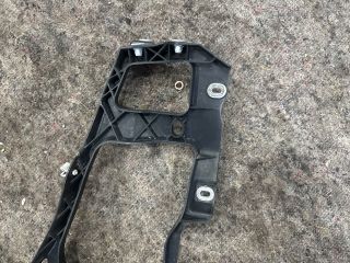 bontott VW TOUAREG Bal Fényszóró Tartó