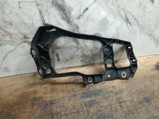 bontott VW TOUAREG Bal Fényszóró Tartó