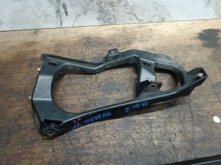 bontott VW TOUAREG Bal Fényszóró Tartó