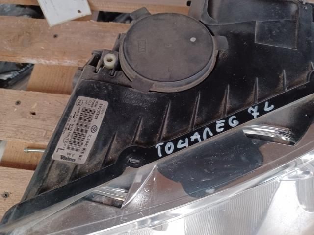 bontott VW TOUAREG Bal Fényszóró