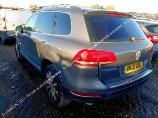 bontott VW TOUAREG Bal hátsó Ablak