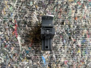 bontott VW TOUAREG Bal hátsó Ablakemelő Kapcsoló