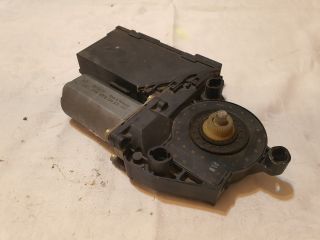 bontott VW TOUAREG Bal hátsó Ablakemelő Motor