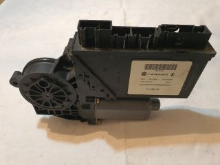 bontott VW TOUAREG Bal hátsó Ablakemelő Motor