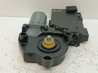 bontott VW TOUAREG Bal hátsó Ablakemelő Motor