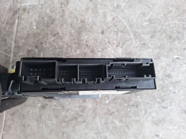 bontott VW TOUAREG Bal hátsó Ablakemelő Motor