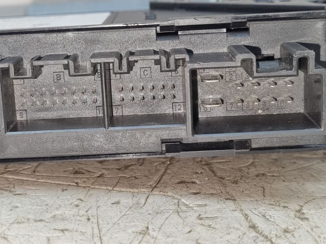 bontott VW TOUAREG Bal hátsó Ablakemelő Motor