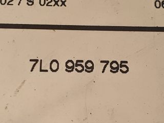 bontott VW TOUAREG Bal hátsó Ablakemelő Motor