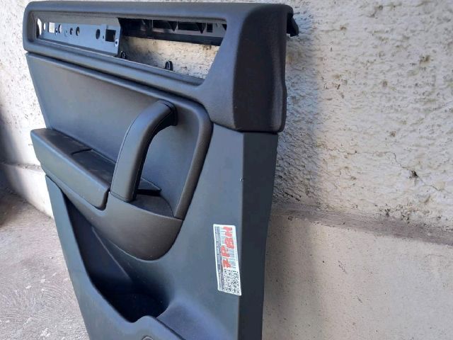 bontott VW TOUAREG Bal hátsó Ajtó Kárpit