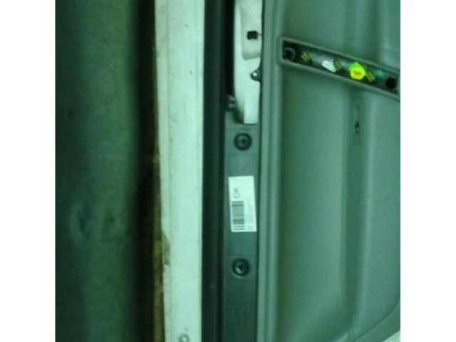 bontott VW TOUAREG Bal hátsó Ajtó Kárpit