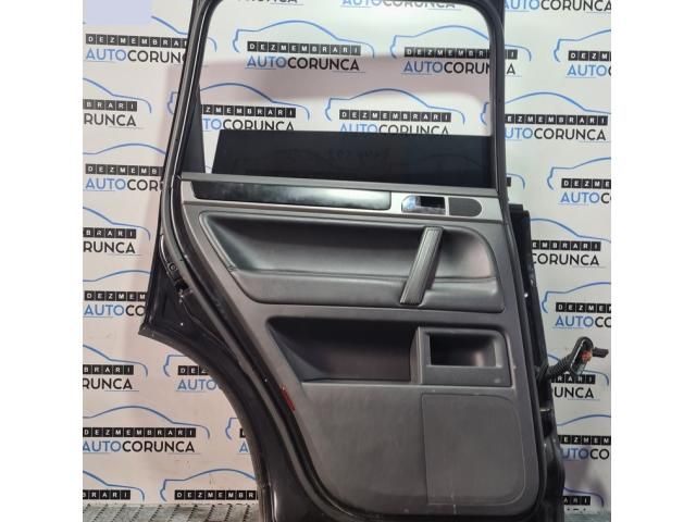 bontott VW TOUAREG Bal hátsó Ajtó (Üres lemez)