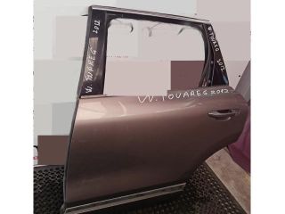 bontott VW TOUAREG Bal hátsó Ajtó (Üres lemez)