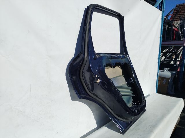 bontott VW TOUAREG Bal hátsó Ajtó (Üres lemez)