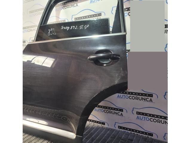 bontott VW TOUAREG Bal hátsó Ajtó (Üres lemez)