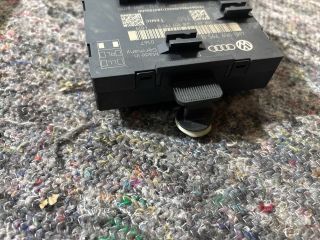 bontott VW TOUAREG Bal hátsó Ajtó Vezérlőegység