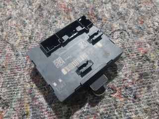 bontott VW TOUAREG Bal hátsó Ajtó Vezérlőegység