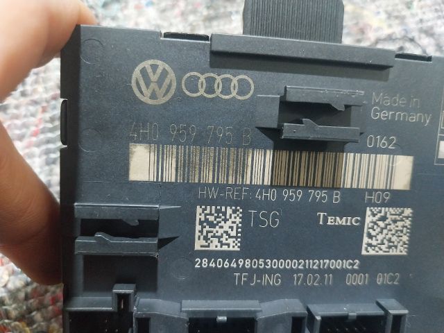 bontott VW TOUAREG Bal hátsó Ajtó Vezérlőegység