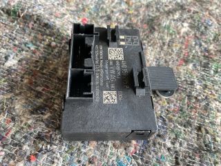 bontott VW TOUAREG Bal hátsó Ajtó Vezérlőegység