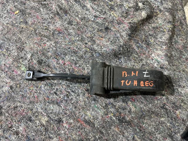 bontott VW TOUAREG Bal hátsó Ajtóhatároló