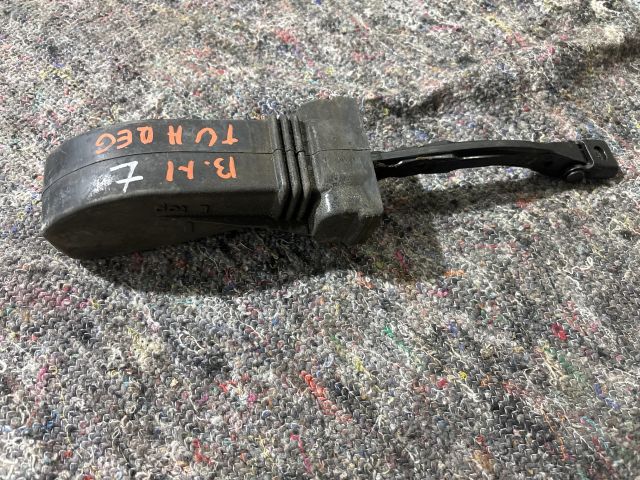 bontott VW TOUAREG Bal hátsó Ajtóhatároló