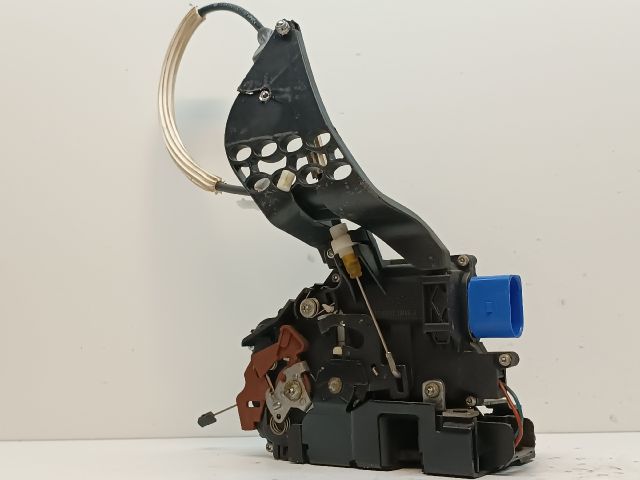 bontott VW TOUAREG Bal hátsó Ajtózár